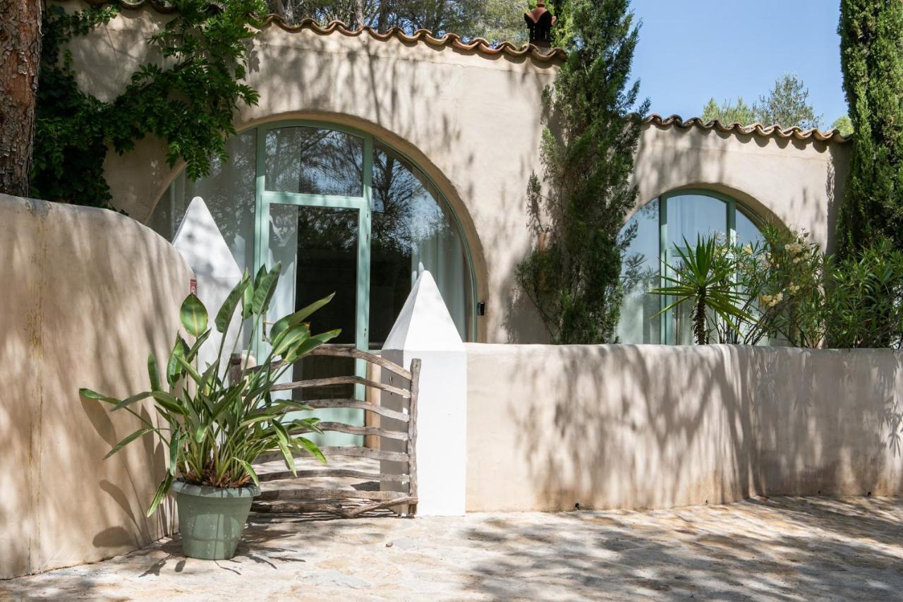 Casa Los Arcos At Masia Nur Sitges, Adults Only กันเยเยส ภายนอก รูปภาพ